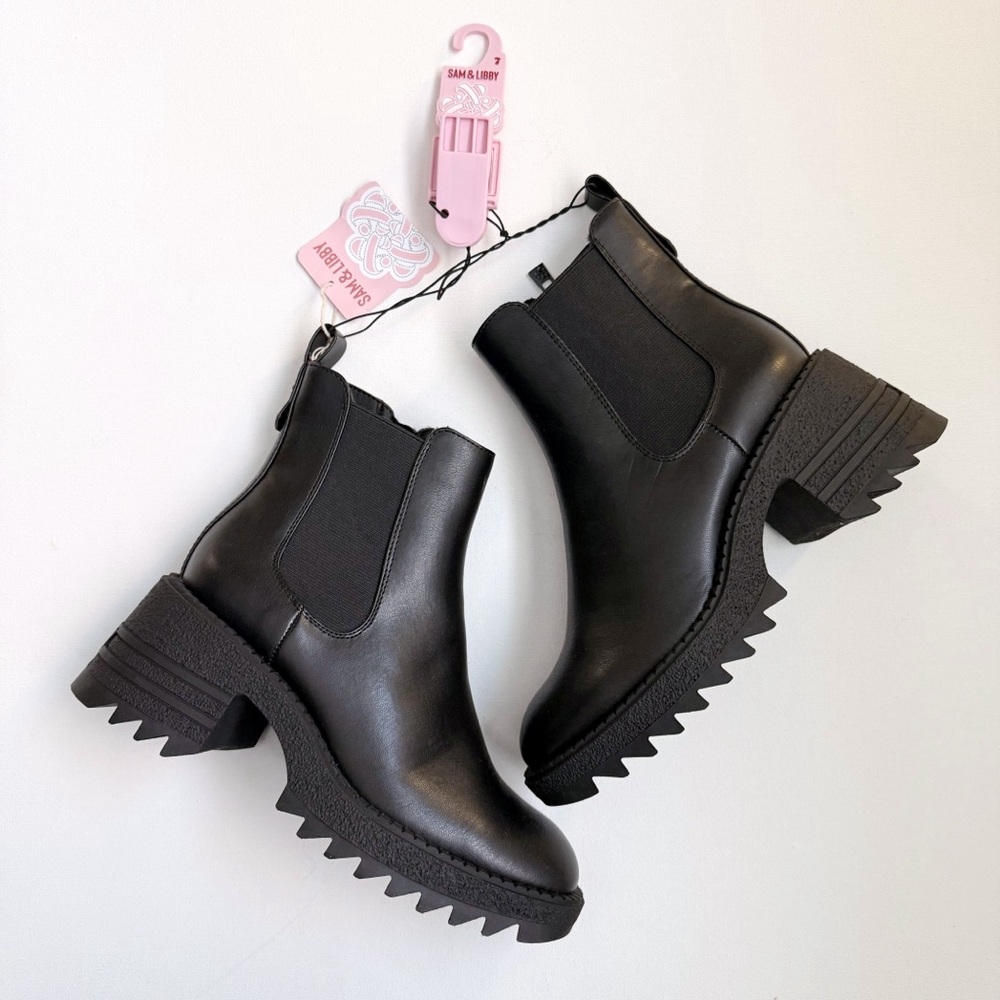 BRAND NEW Sam & Libby Black Lennon Chunky Heeled Chelsea Boots, Size 7